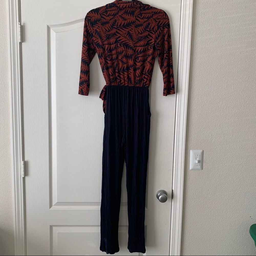 Gilli navy wrap jumpsuit L - Picture 7 of 7